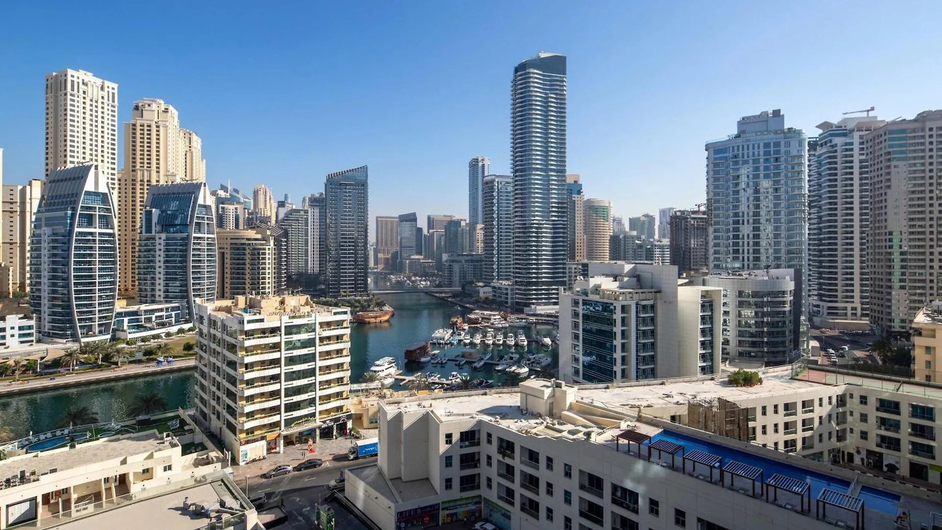 Frank Porter - Studio One Dubai Apartment