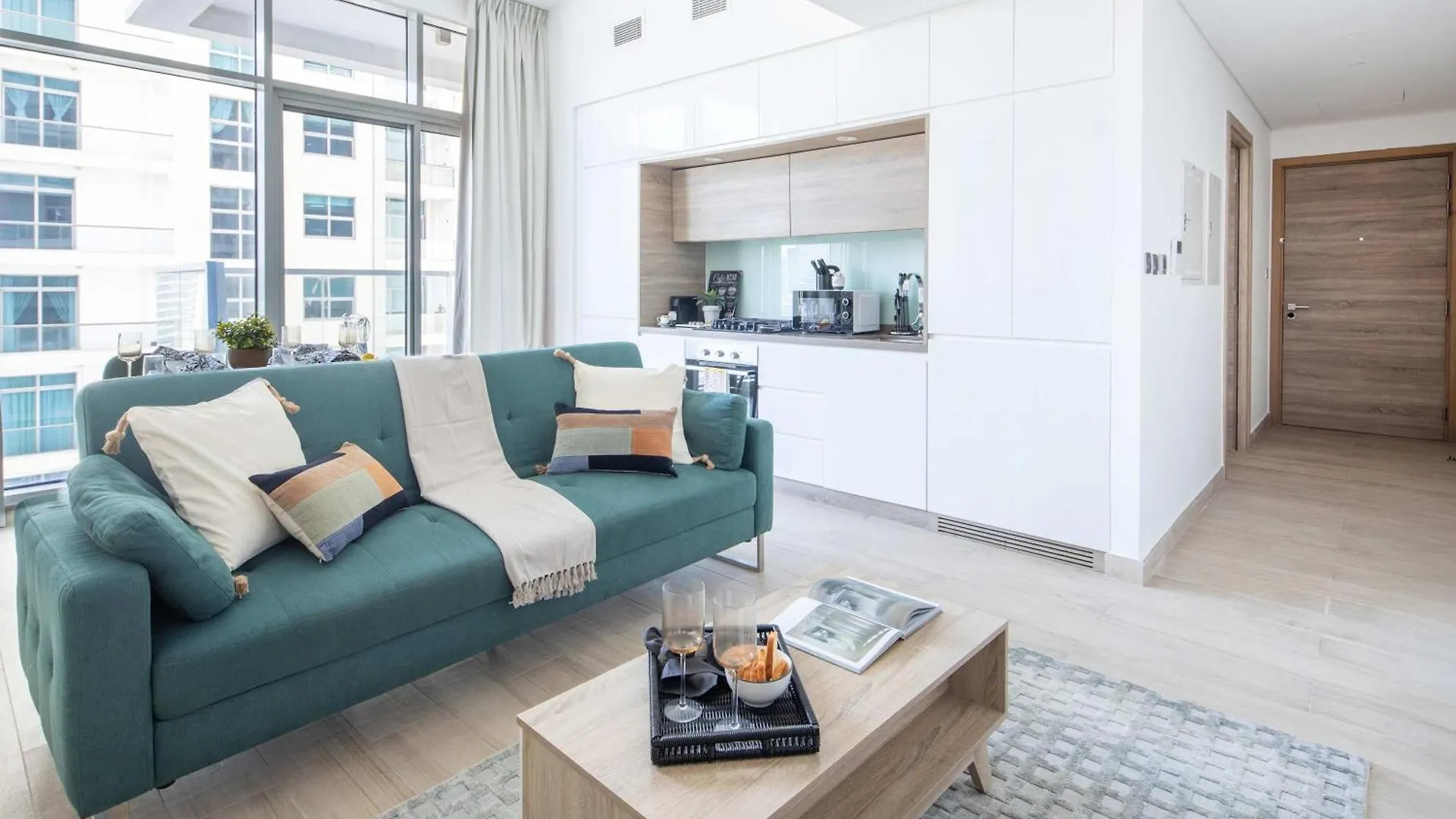 Apartment Frank Porter - Studio One Dubai