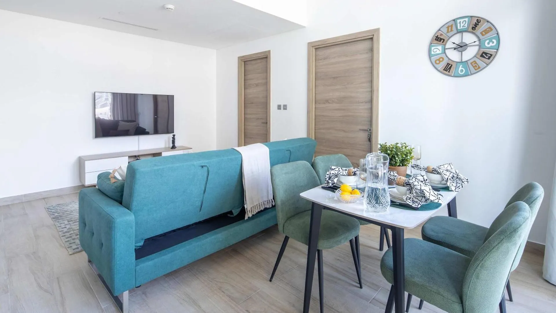 Apartment Frank Porter - Studio One Dubai