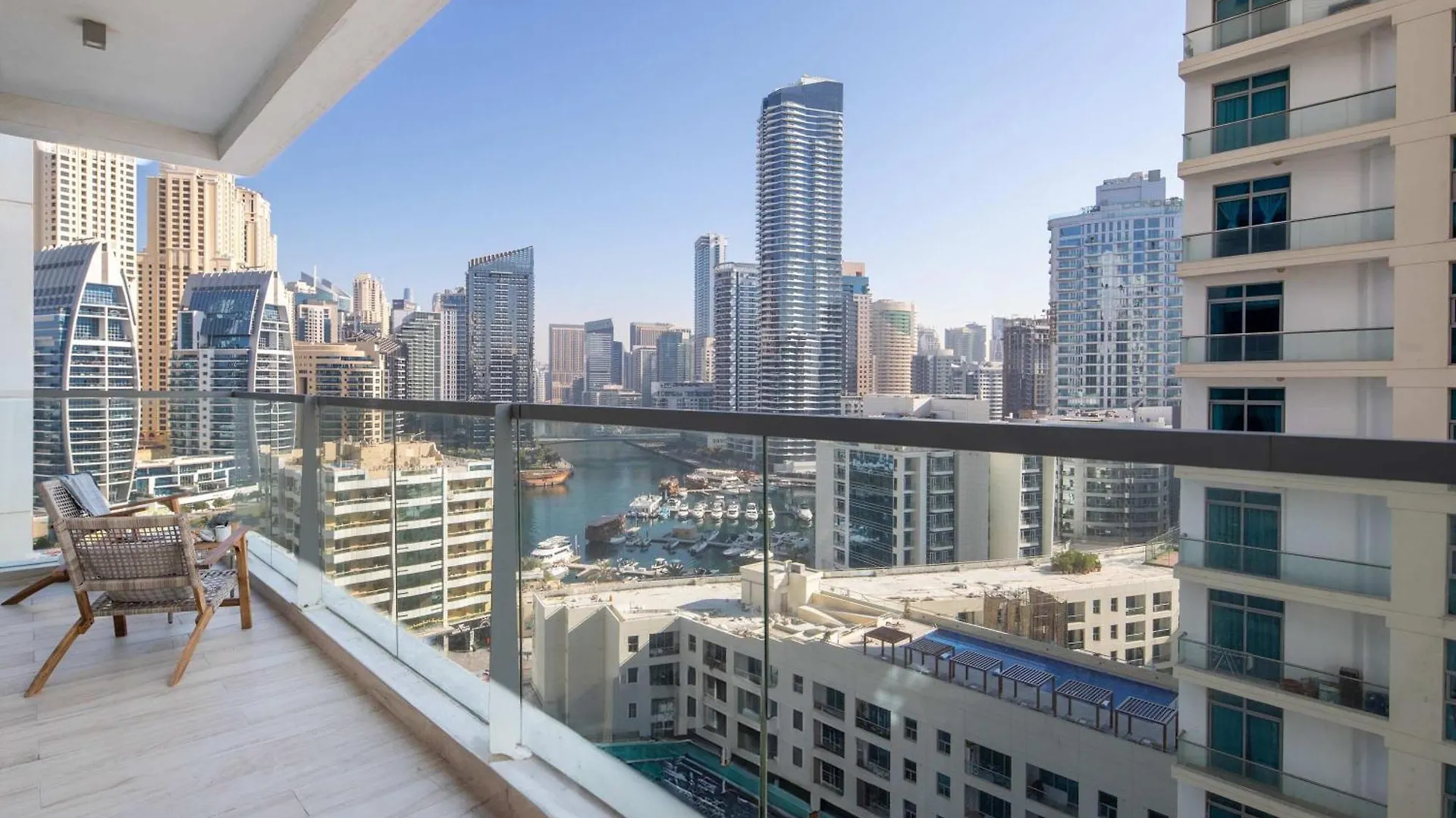 Frank Porter - Studio One Dubai